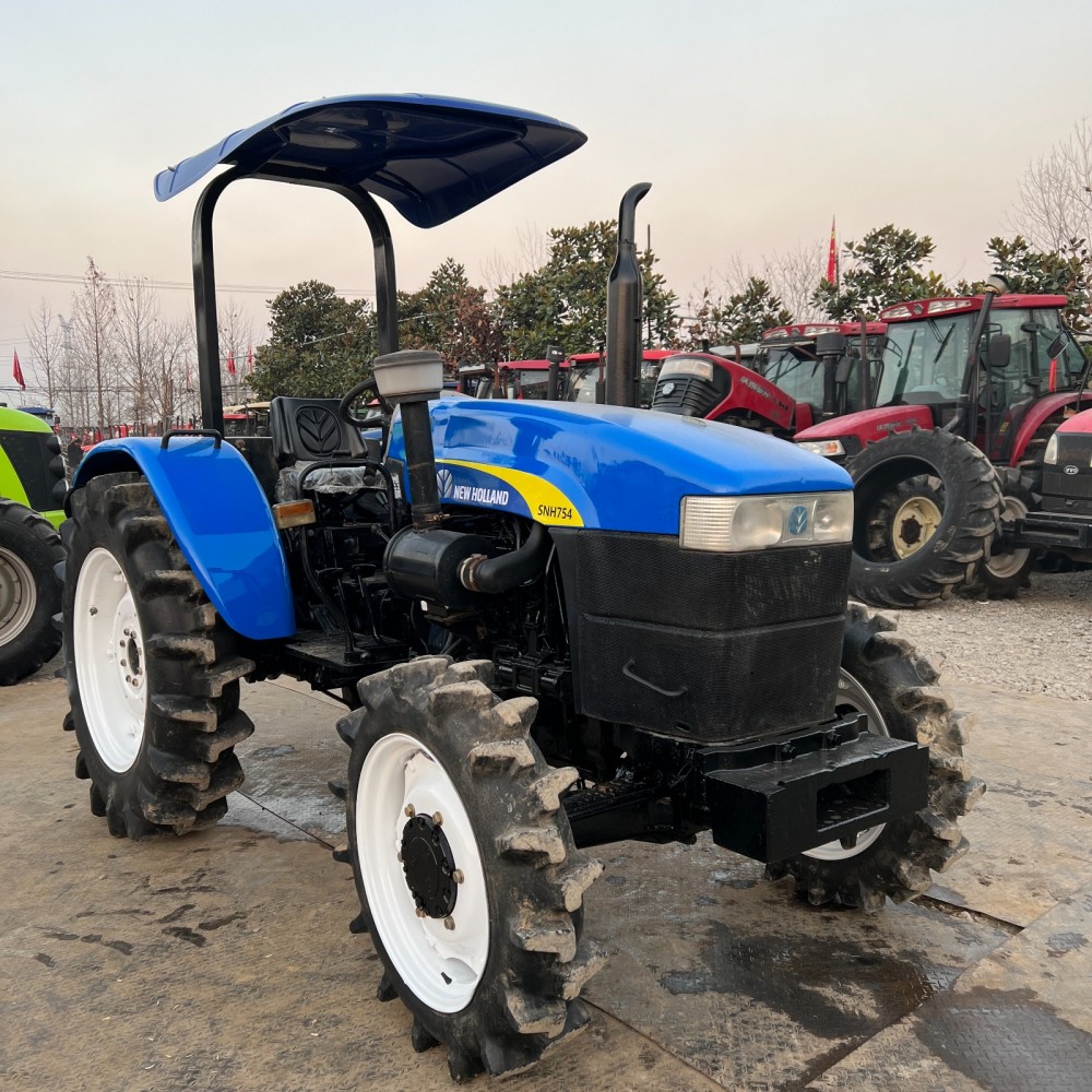 Used Tractor New Holland 754