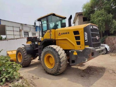 Forklift / transfer machine / 2