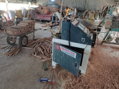 Semi automatic cylindrical forming machine / Woodworking Lathe / 4
