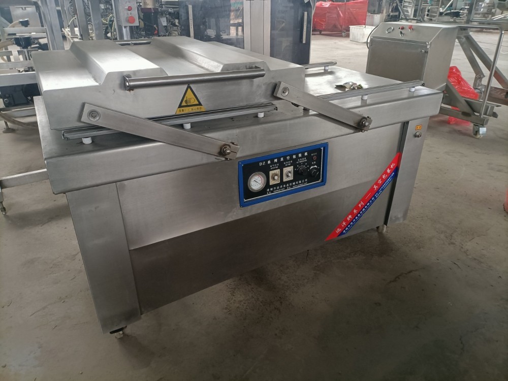 600 double chamber vacuum packaging machine