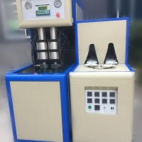 PET jar blowing machine