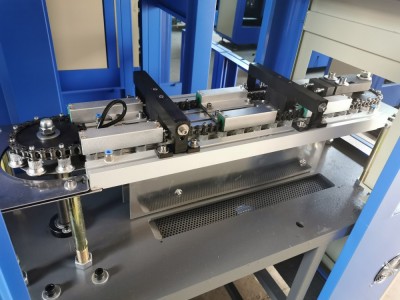 Fastest semi-auto blow machine / 6
