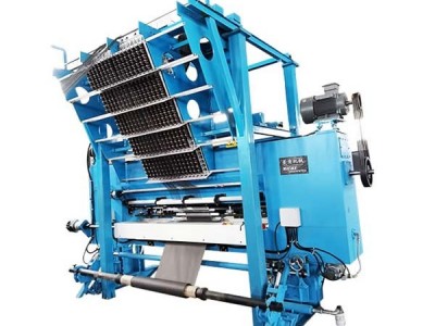 Cut pile tufting machine