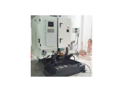 T5 drilling and tapping center machine / 3