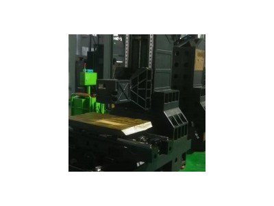 Vertical Machining Center CNC Milling Machine Engraving and Milling Machine / 3