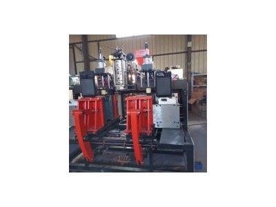 Blow molding machine automatic bl