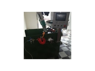 Tapping machine / 4