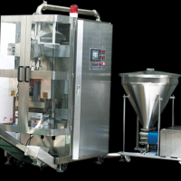 Filling sauce vacuum heat sealing packaging machine