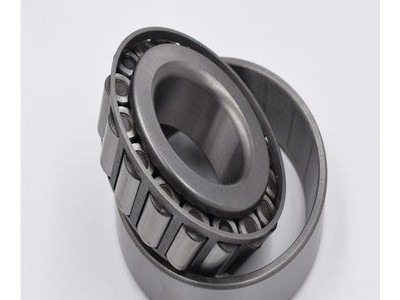 Tapered roller bearings529/522