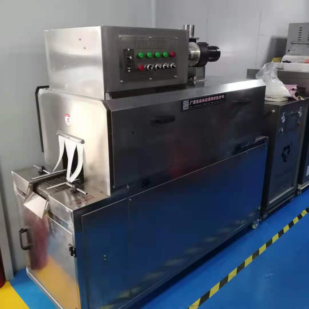 Plastic bottle steam shrinkable machine glass bottle label packaging machine sauce bottle steam heat