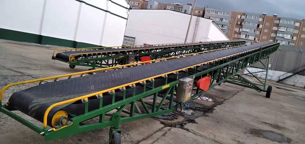 Telescopic conveyor