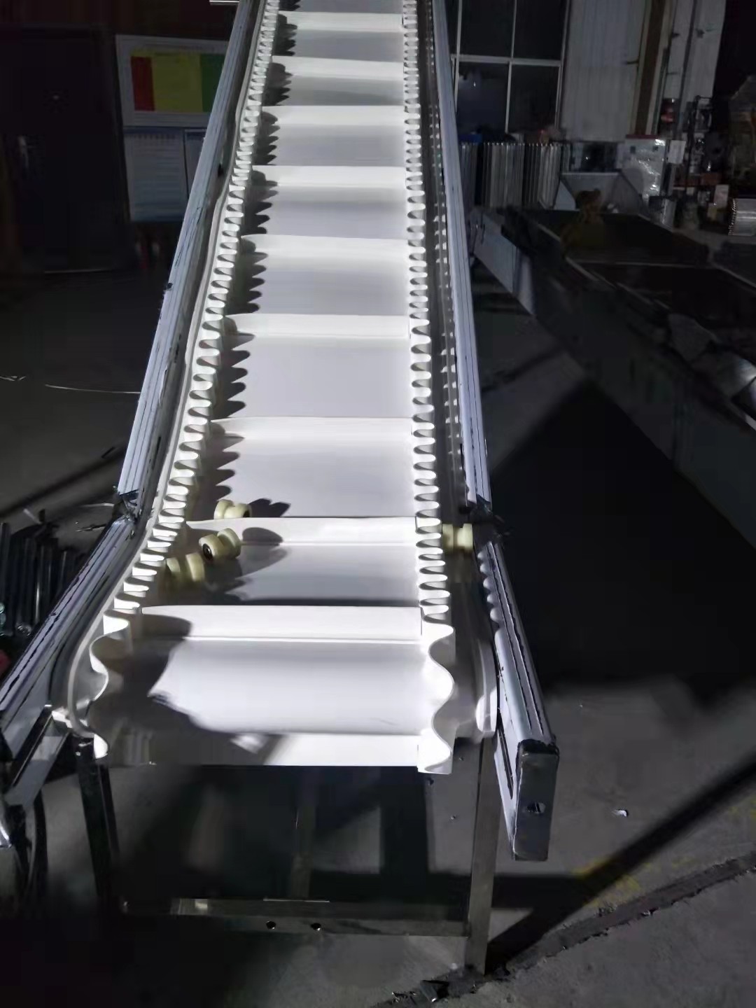 Belt conveyor