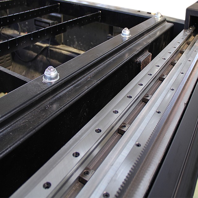 metal cut machine / 5