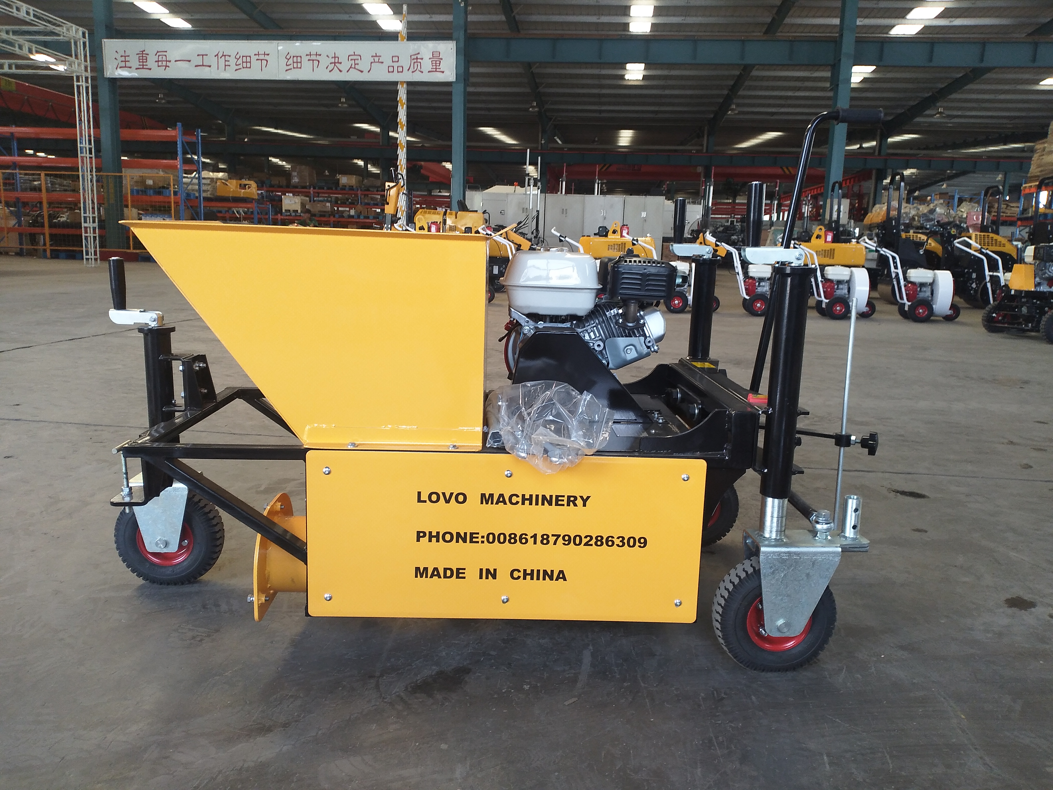 Concrete Road Curb Machine / 2