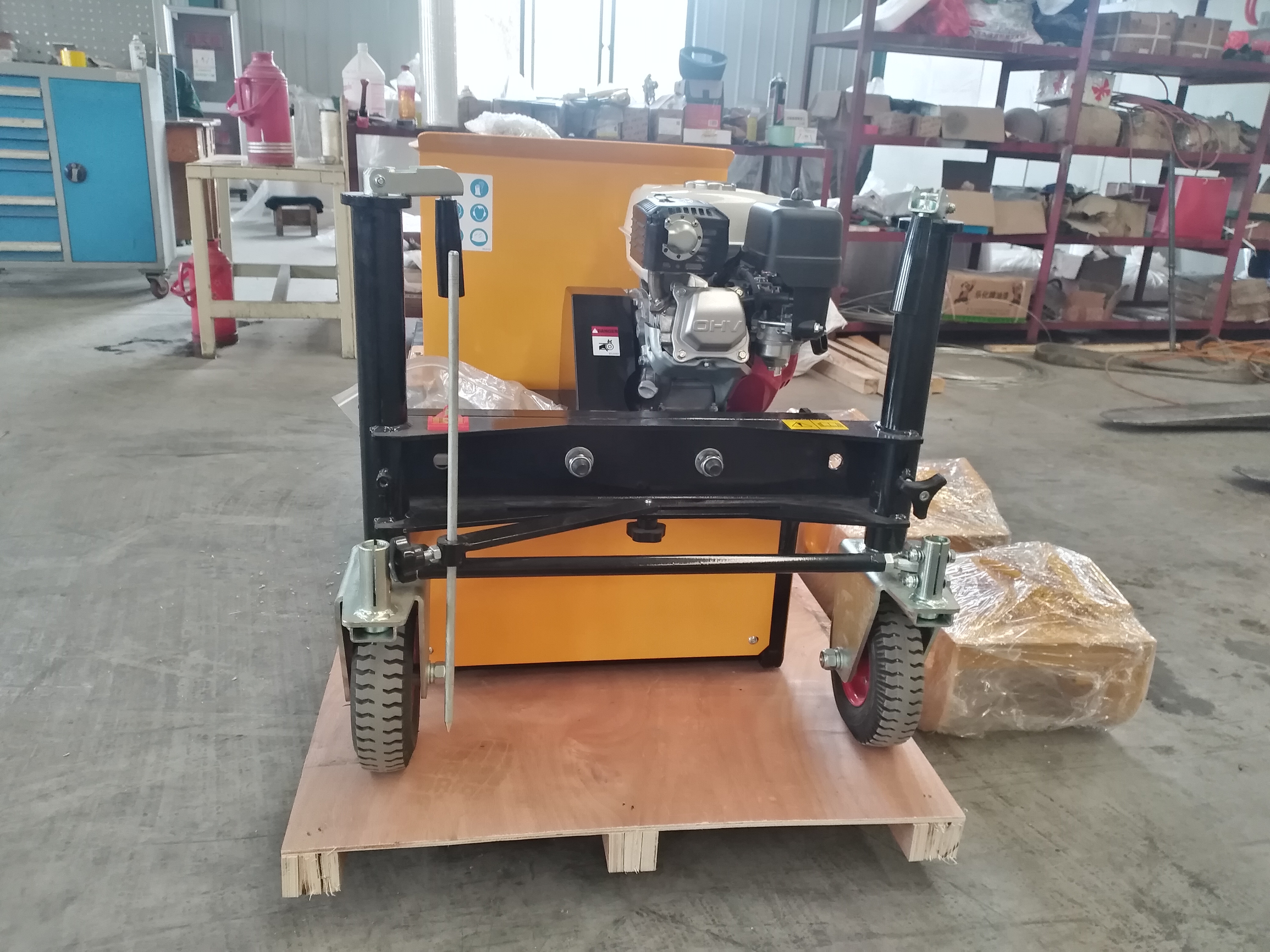 Concrete Road Curb Machine / 4
