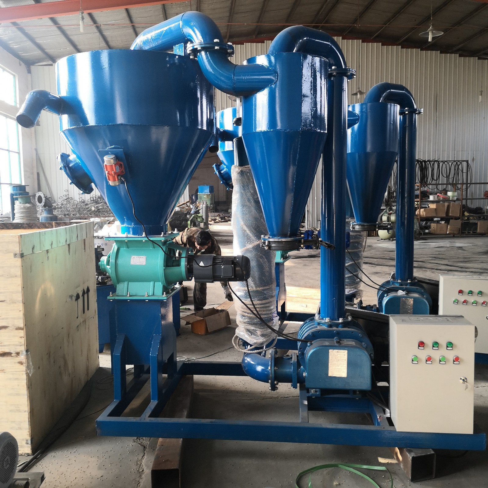 Pneumatic Grain Conveyor / 2
