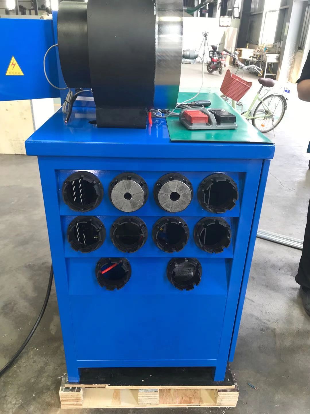 Hose crimping machine / 5
