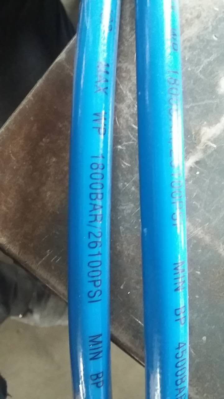 High pressure hose / 2