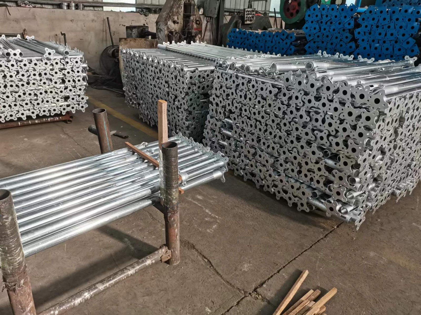 steel prop / 4