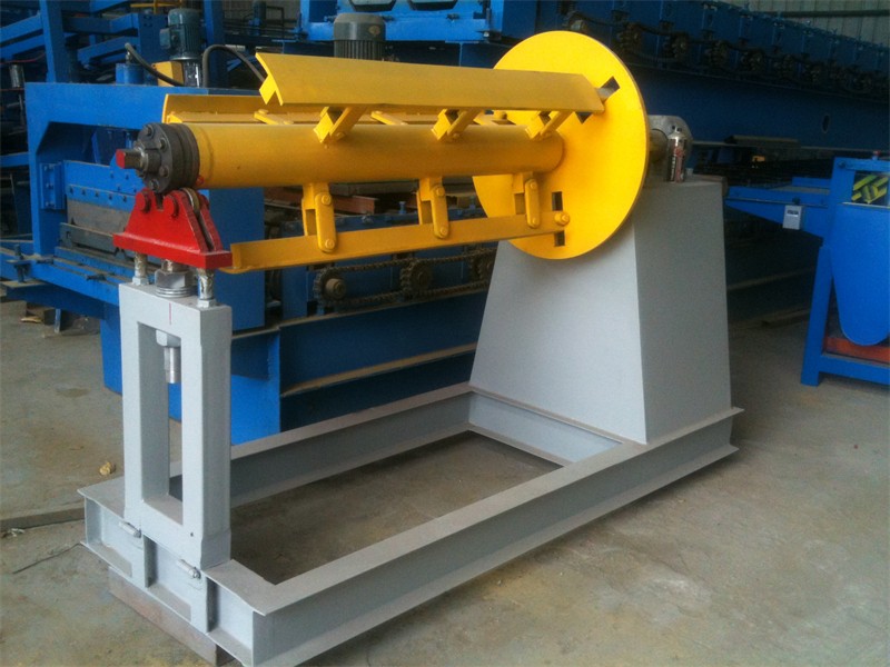 3T hydraulic/electric decoiler / 4