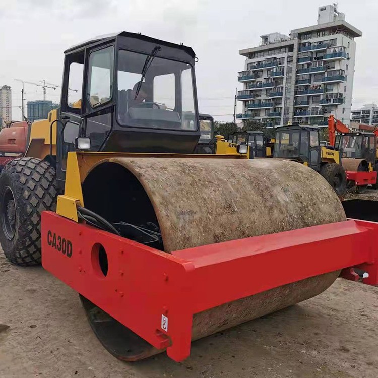 Road Roller / 4