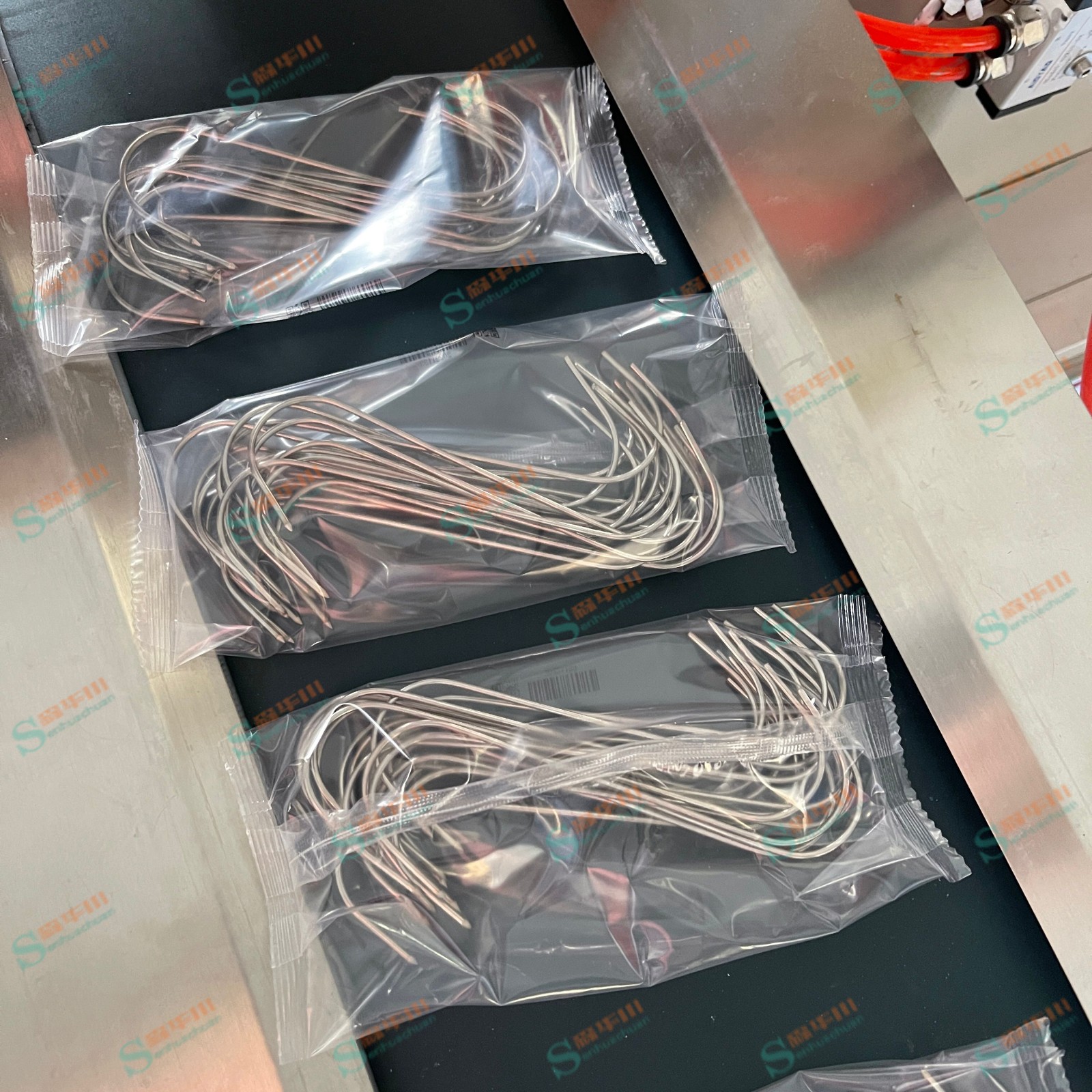 Accessories Packaging machine / 2