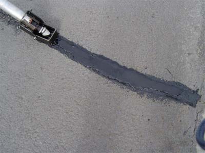 Asphalt Cracks Repair Material / 2