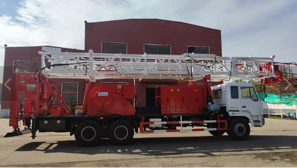 Truck Mounted Drilling Rig / 2