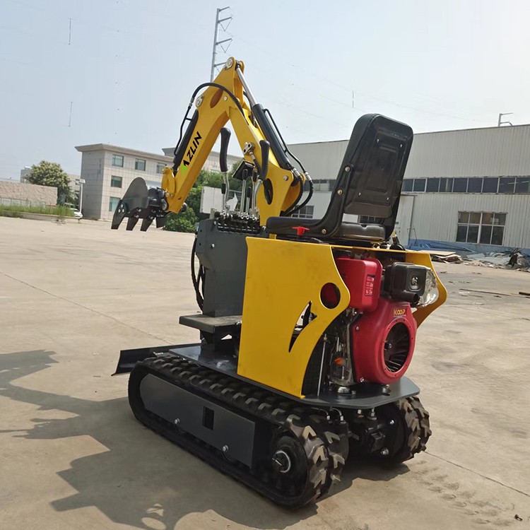 0.8 ton mini excavator / 2