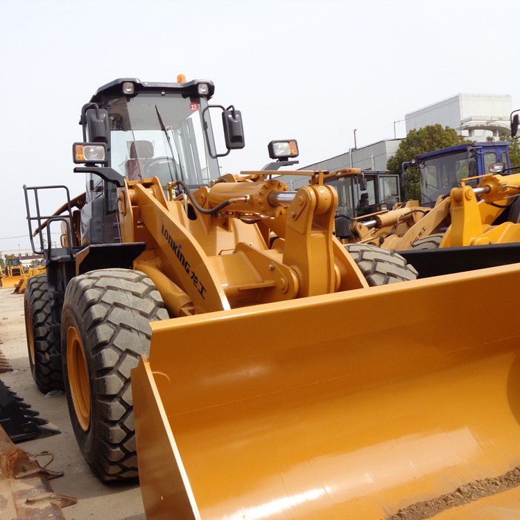 856 Articulated Wheel Loader / 5