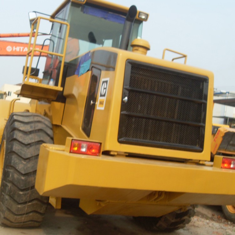 CAT 966G Loader / 7