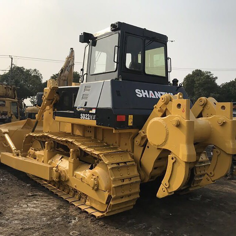 SD22 Small Bulldozer / 3