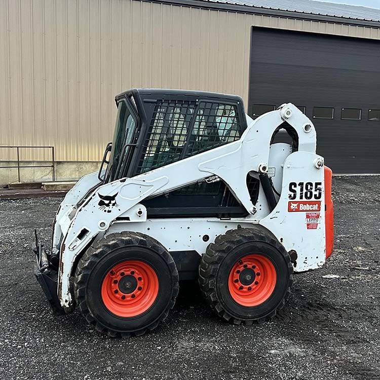 S185 Skid Steer Loader / 6