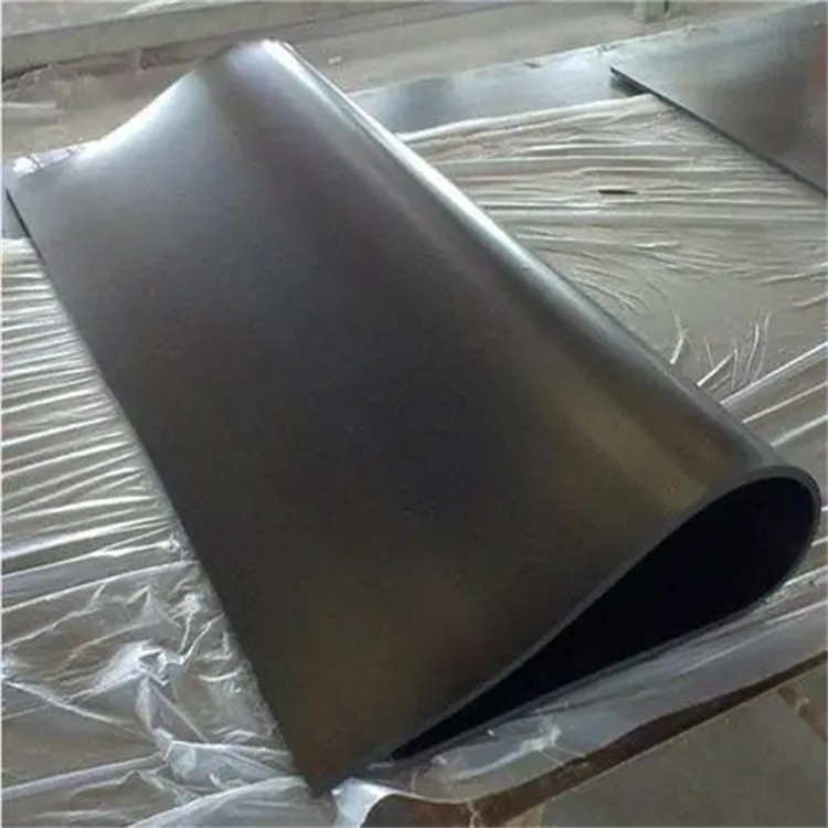 Flame retardant rubber plate