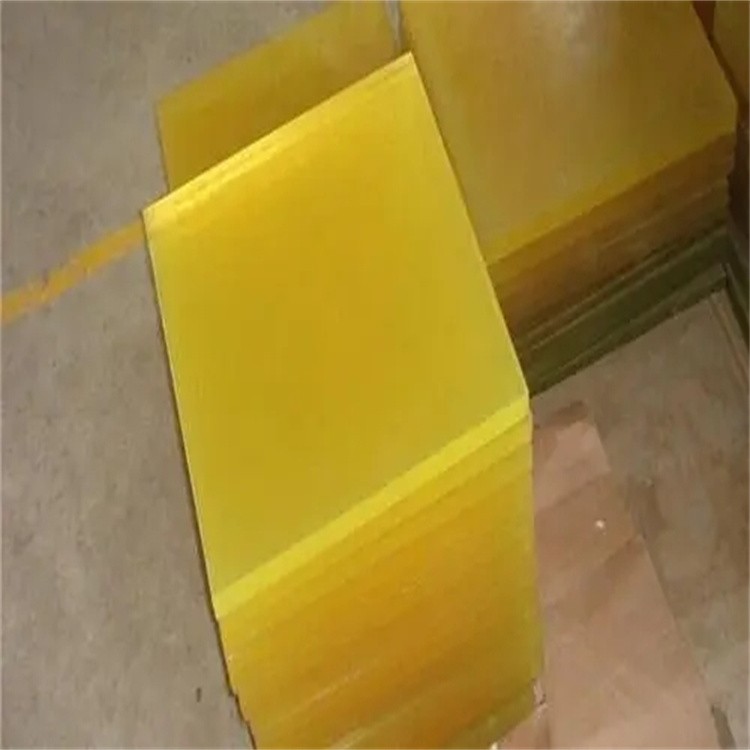 Polyurethane board / 3