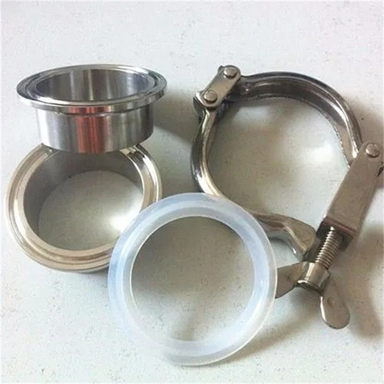 Sanitary chuck connector / 2