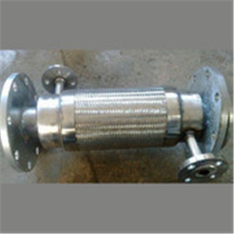 Heat tracing metal hose / 2