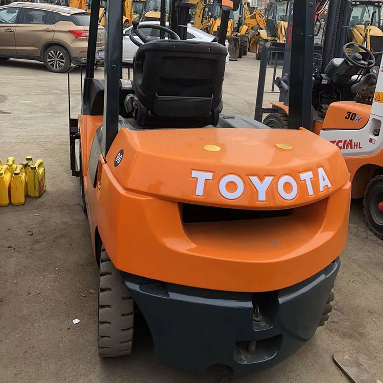 Forklift Toyota Fd30 / 4