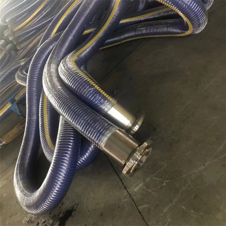 Dock handling hose / 4