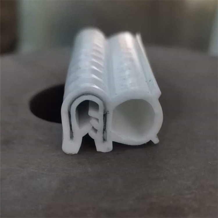 Door and window sealing strip / 5