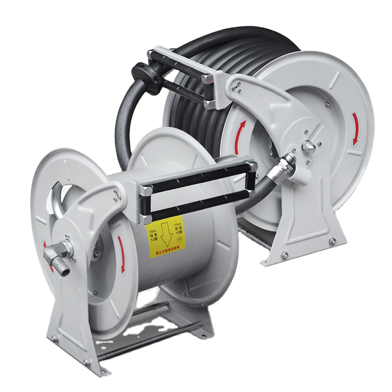 Automatic fuel hose reel