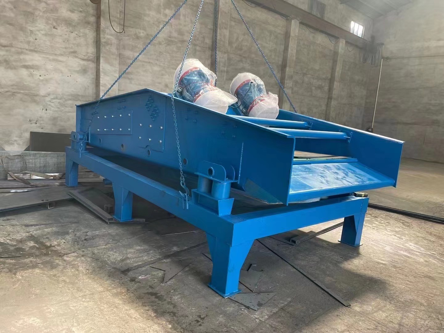 dewatering vibrating screen / 2