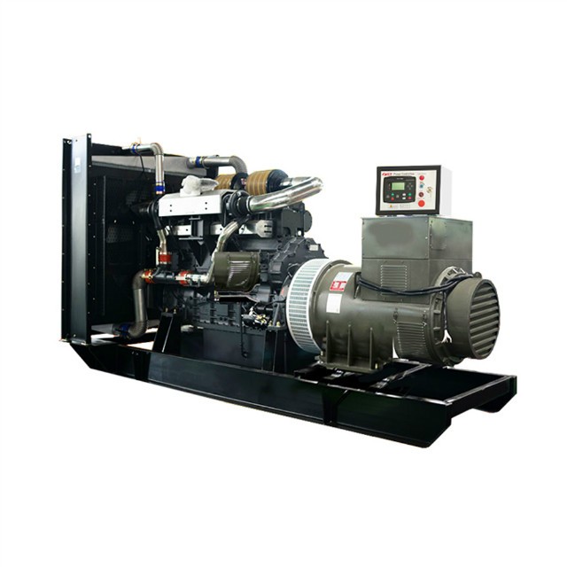 SDEC 700KW 875KVA generator / 2