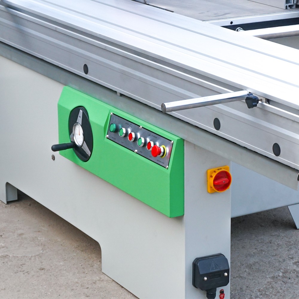 WFSEN Sliding table panel saw / 2
