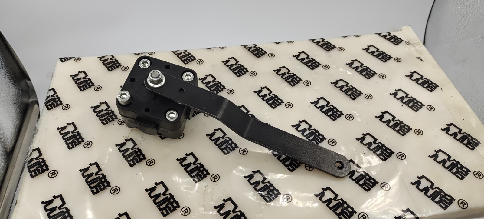 Engine rubber support / 6