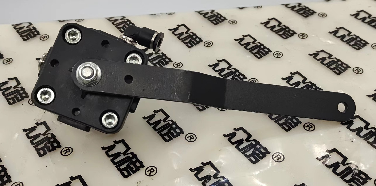 Engine rubber support / 5