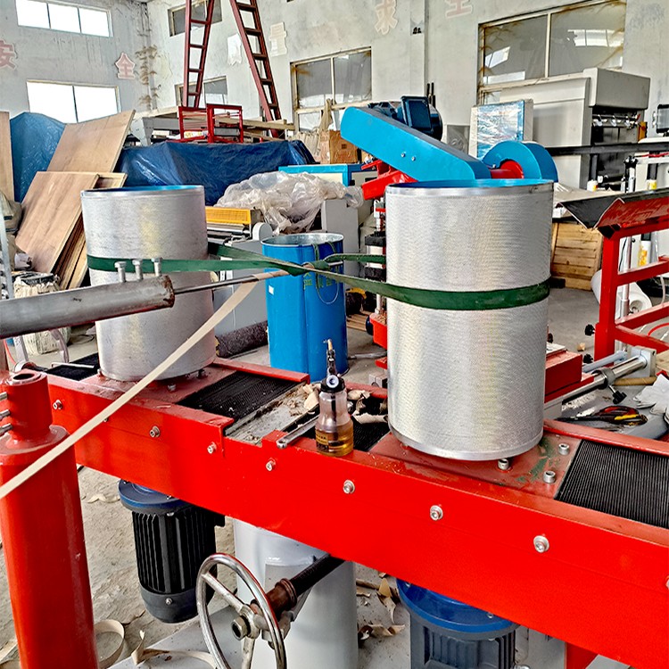 Paper tube machine / 2