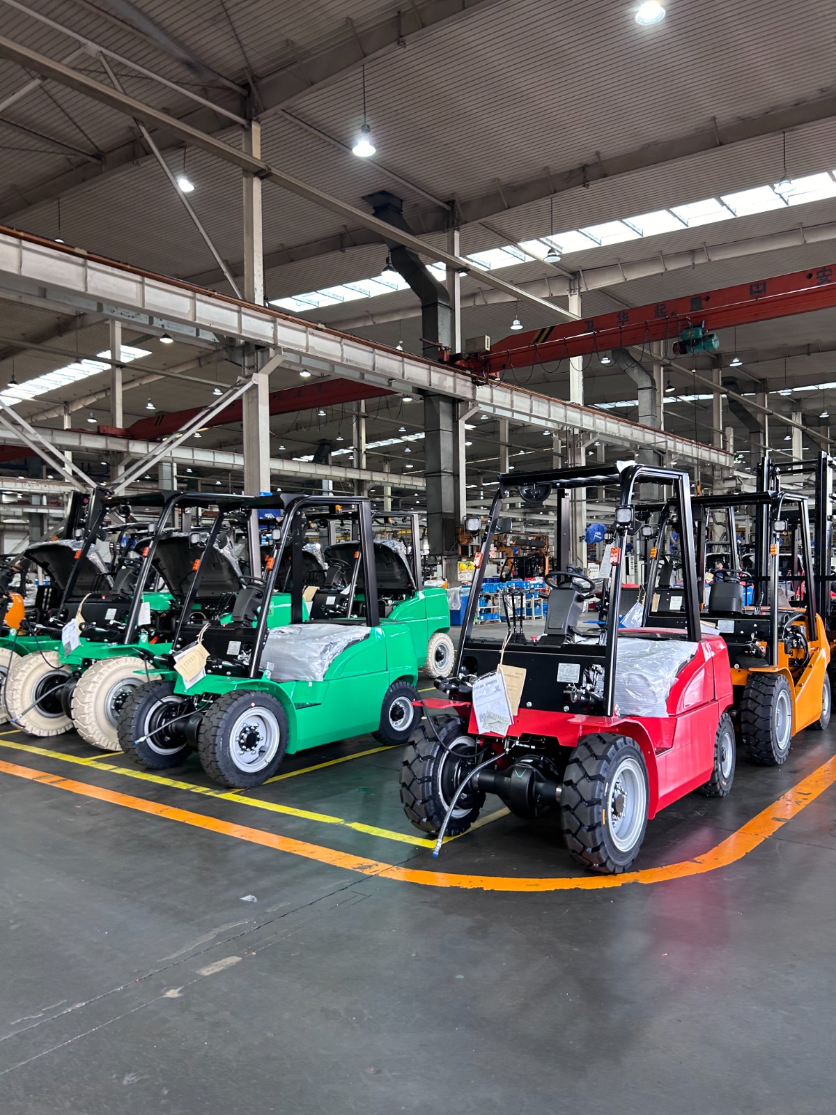 Industrial Forklift / 6