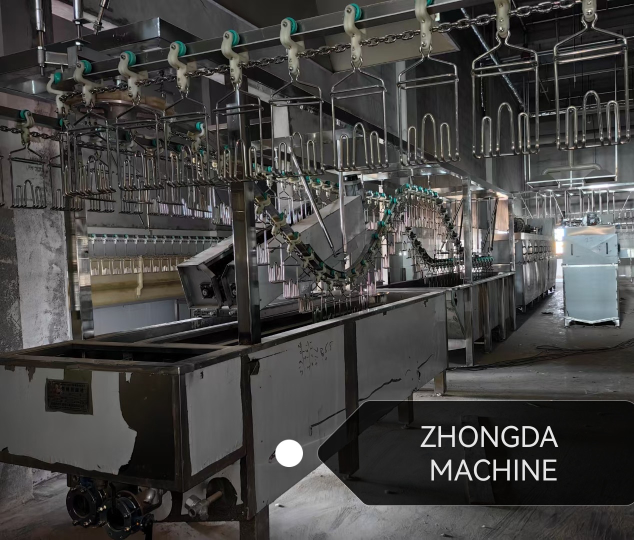 Poultry abattoir equipment / 3