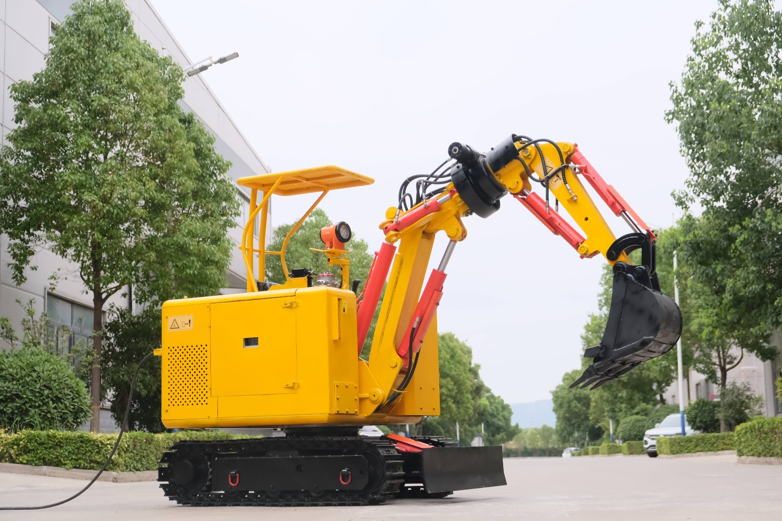MWD3/0.12L hydraulic excavator for coal mines / 2